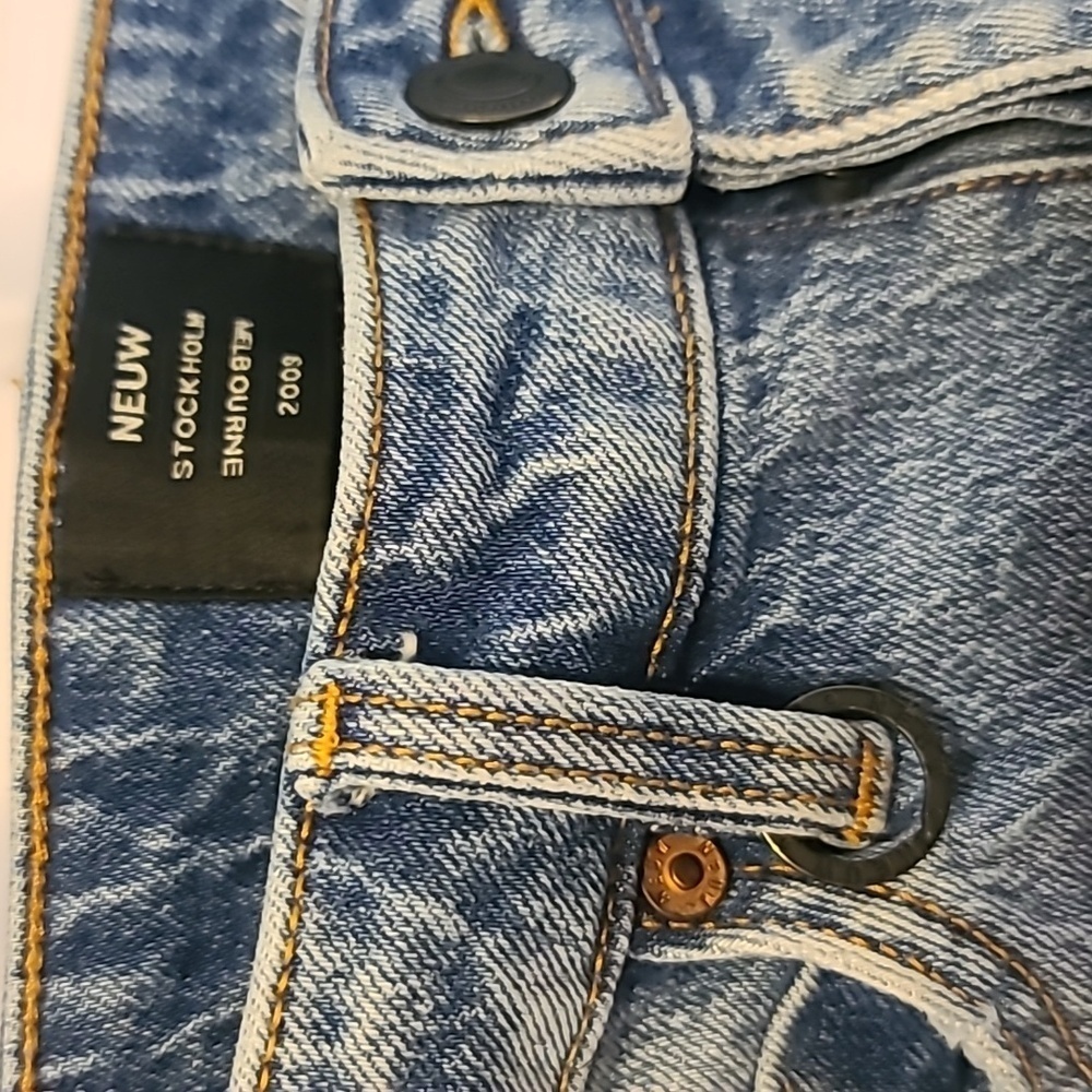 NEUW Lou Slim Jean 28 x 32 - Picture 2 of 8